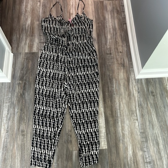 ANTHROPOLOGIE Plenty by Tracy Reese Black Cloud Jumpsuit - Picture 3 of 8